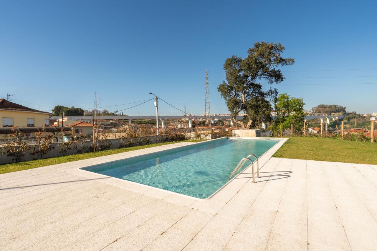 Host Wise - Luxurious Impressive Apartment - Balcony And Pool Vila Nova de Gaia Exteriör bild